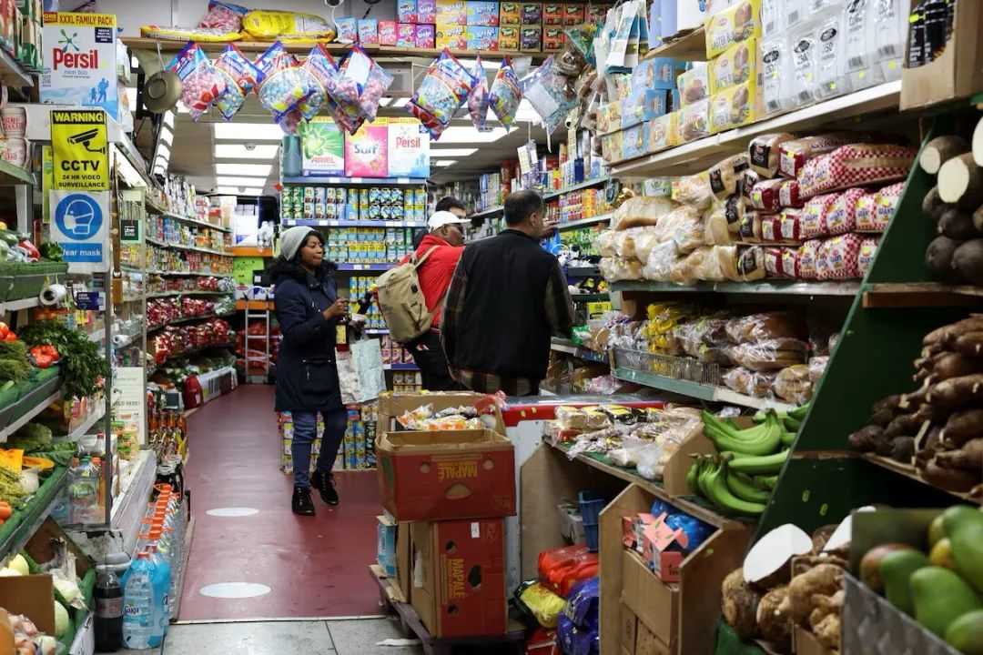 UK Retailers in Cost Quagmire as Inflation Worsens and Statistical Reform Looms